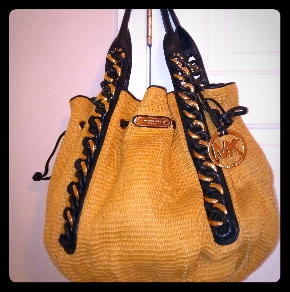 Michael Kors straw handbag